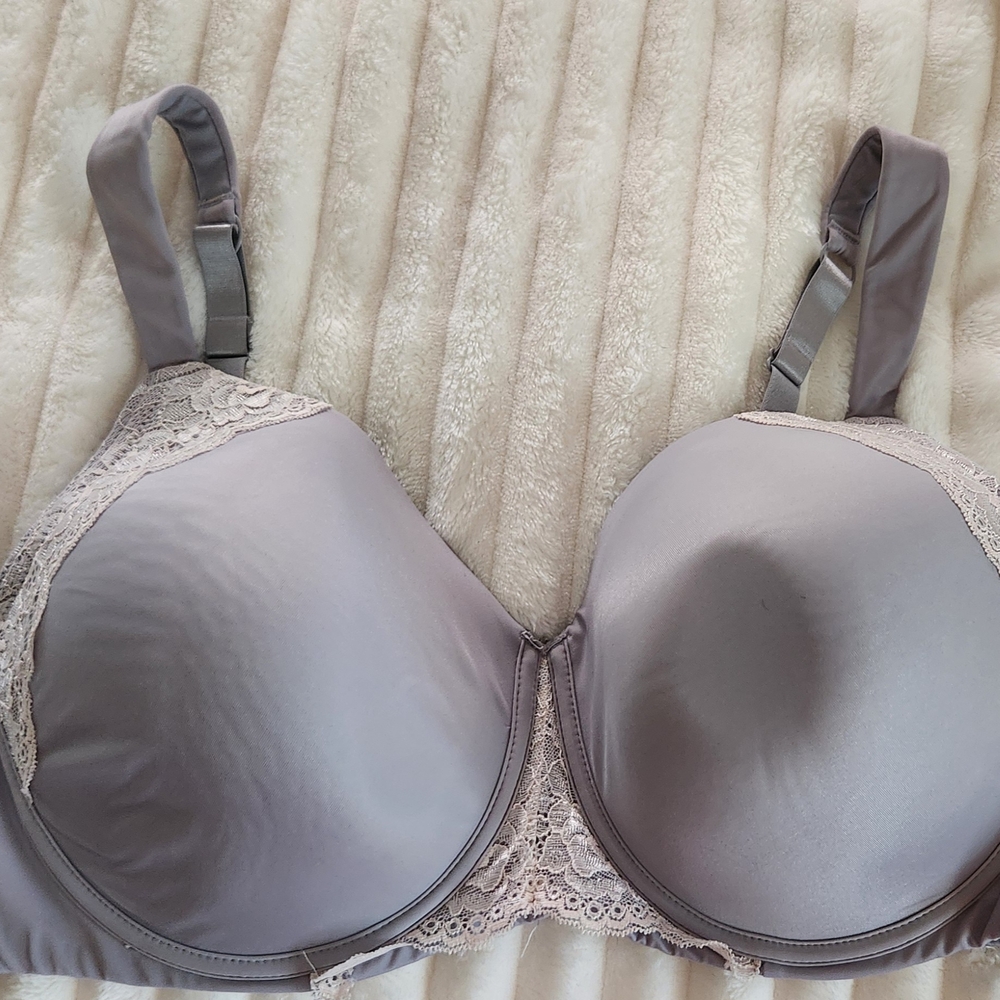 Gray Full Coverage Lace Trim Bra